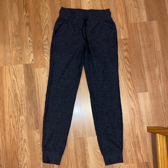 Lululemon Ready to Rulu Pants - Picture 4 of 7